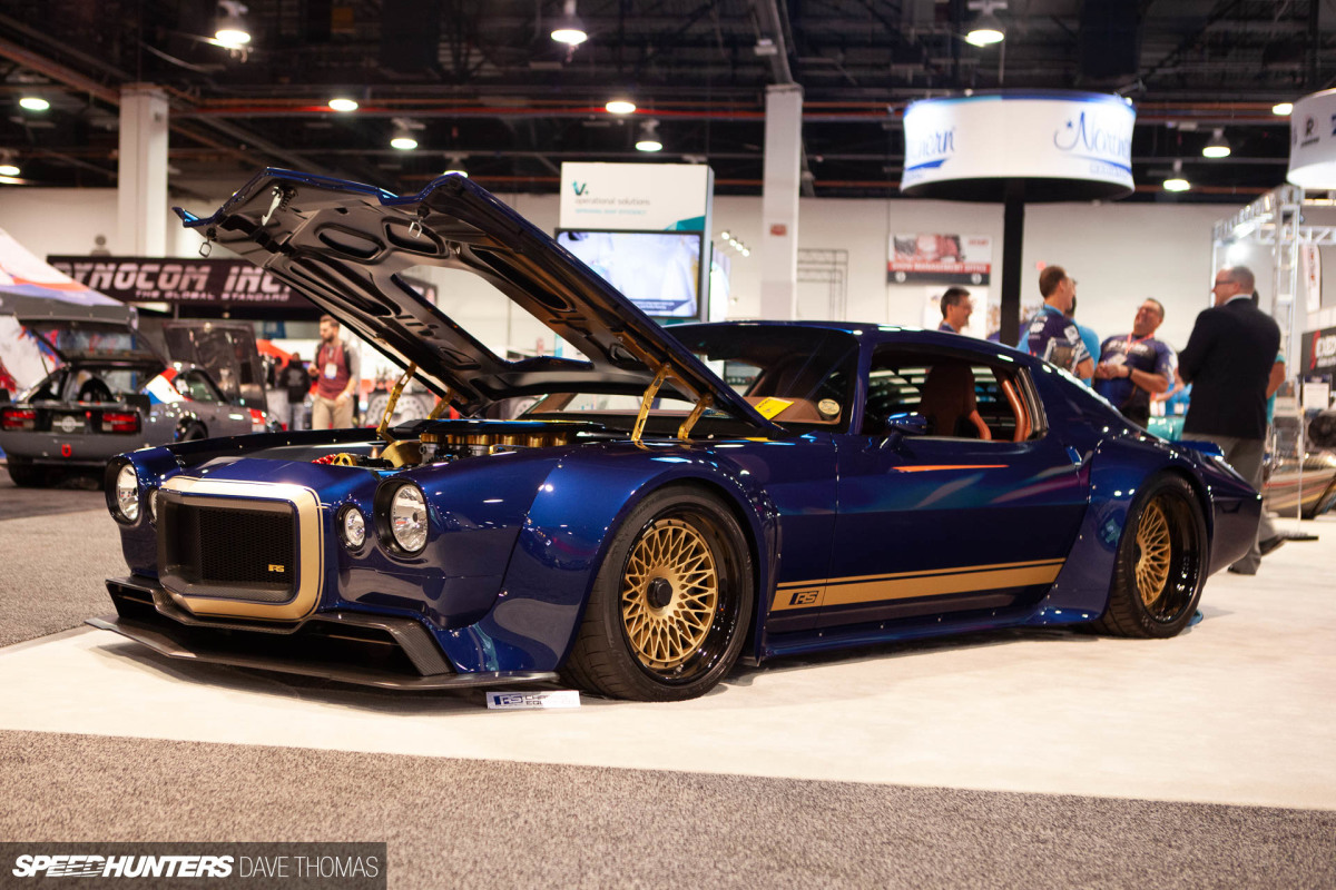 sema-2018-roadster-shop-road-rage-19