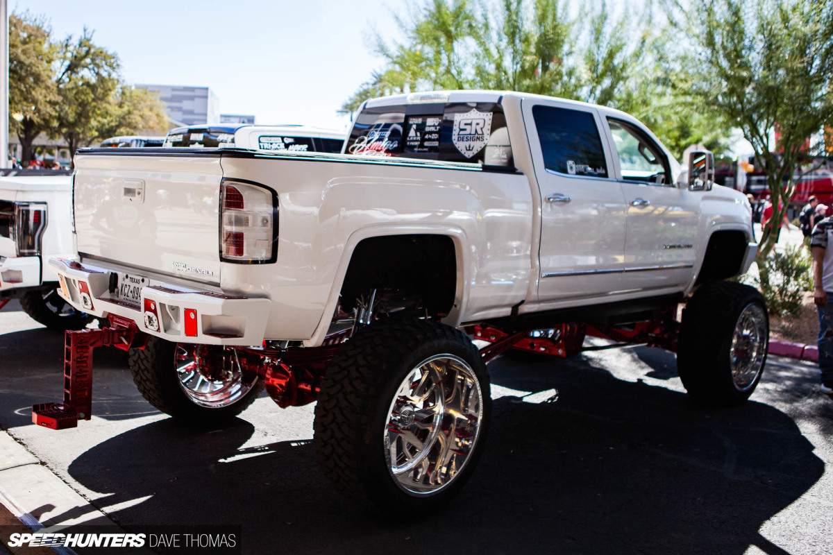 sema-2018-trucks-dave-thomas-18
