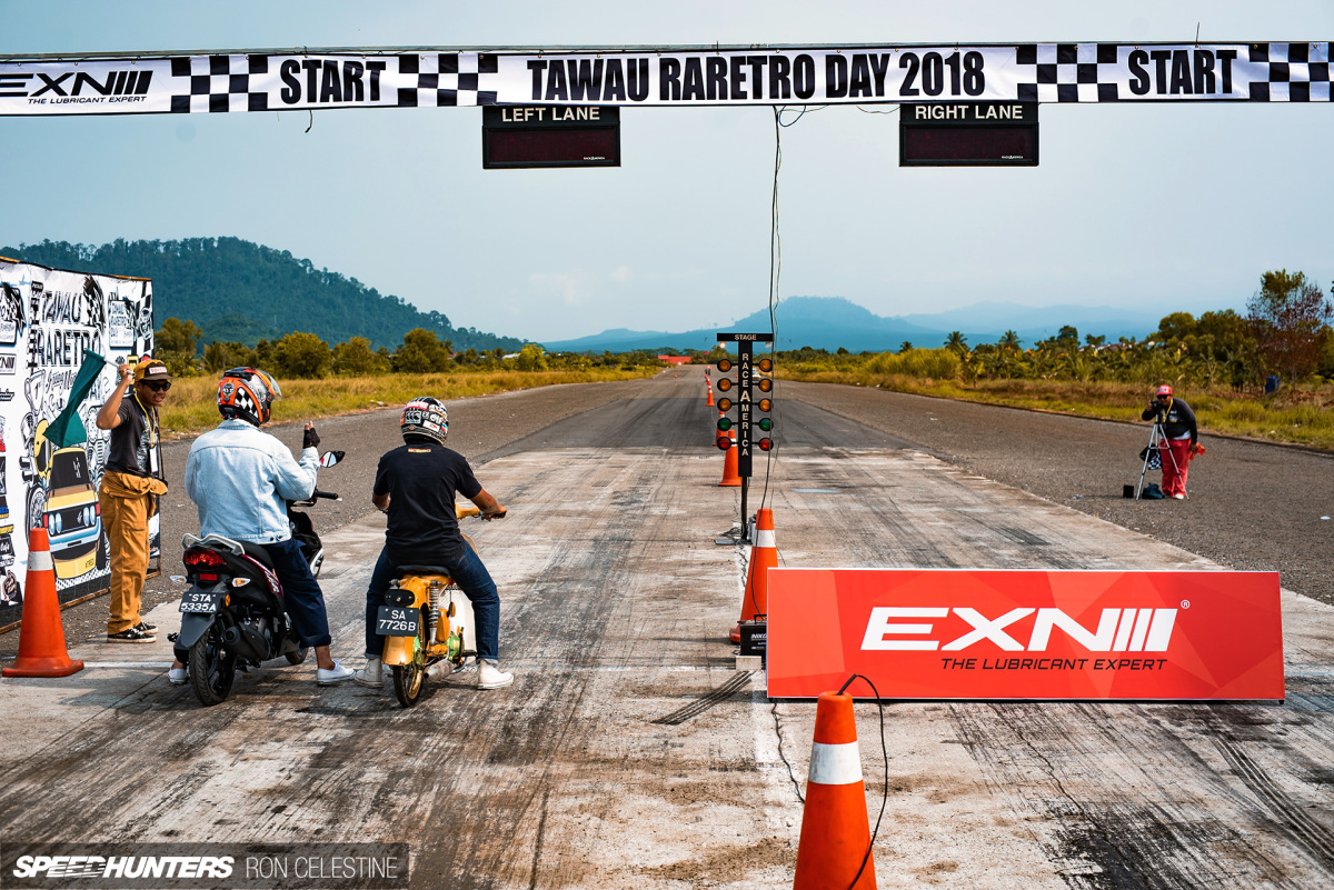 Ron_Celestine_Speedhunters_Tawau_Raretro_drag_Photobooth_Scooters