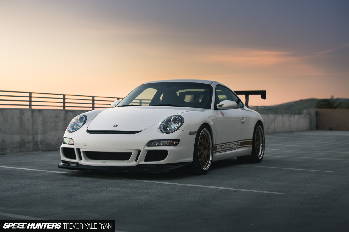 2018-SH-SharkWerks-GT3-Trevor-Ryan_001