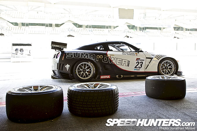 Desktops>> Sumo Power In Abu Dhabi