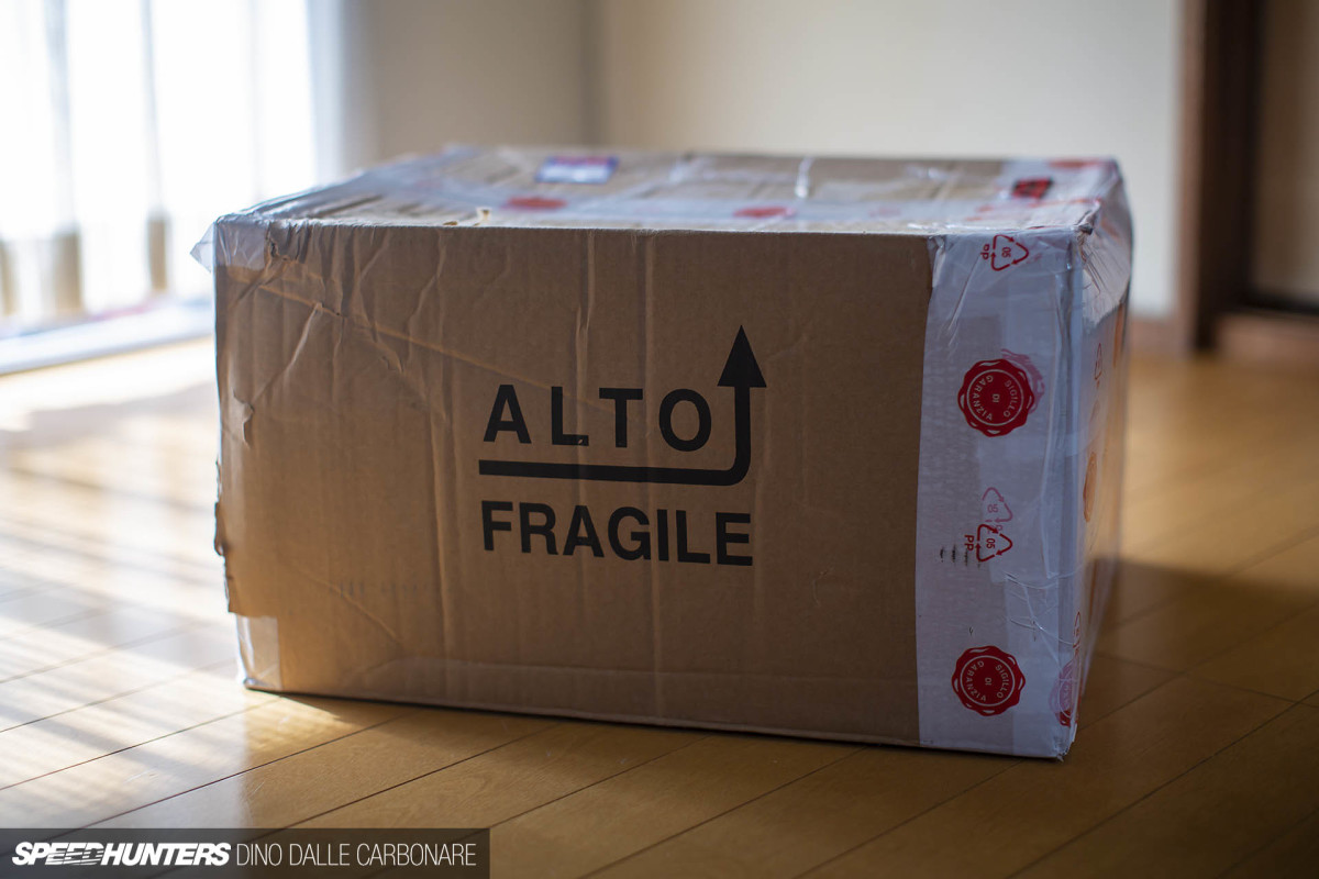 sparco_spx_unboxing_dino_dalle_carbonare_32