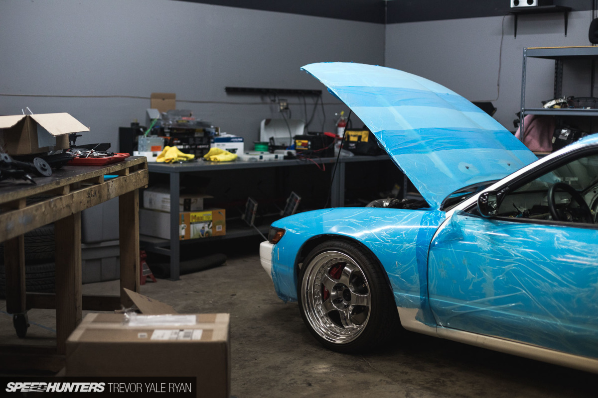2018-Speedhunters_Matt-Field-Drift-Cave-Formula-D-Prep_Trevor-Ryan-205_7336