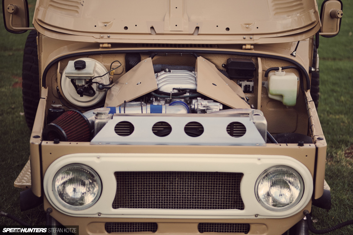 stefan-kotze-speedhunters-toyota-fj- 022