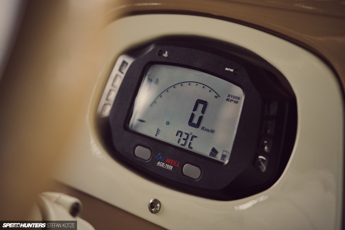 stefan-kotze-speedhunters-toyota-fj- 038