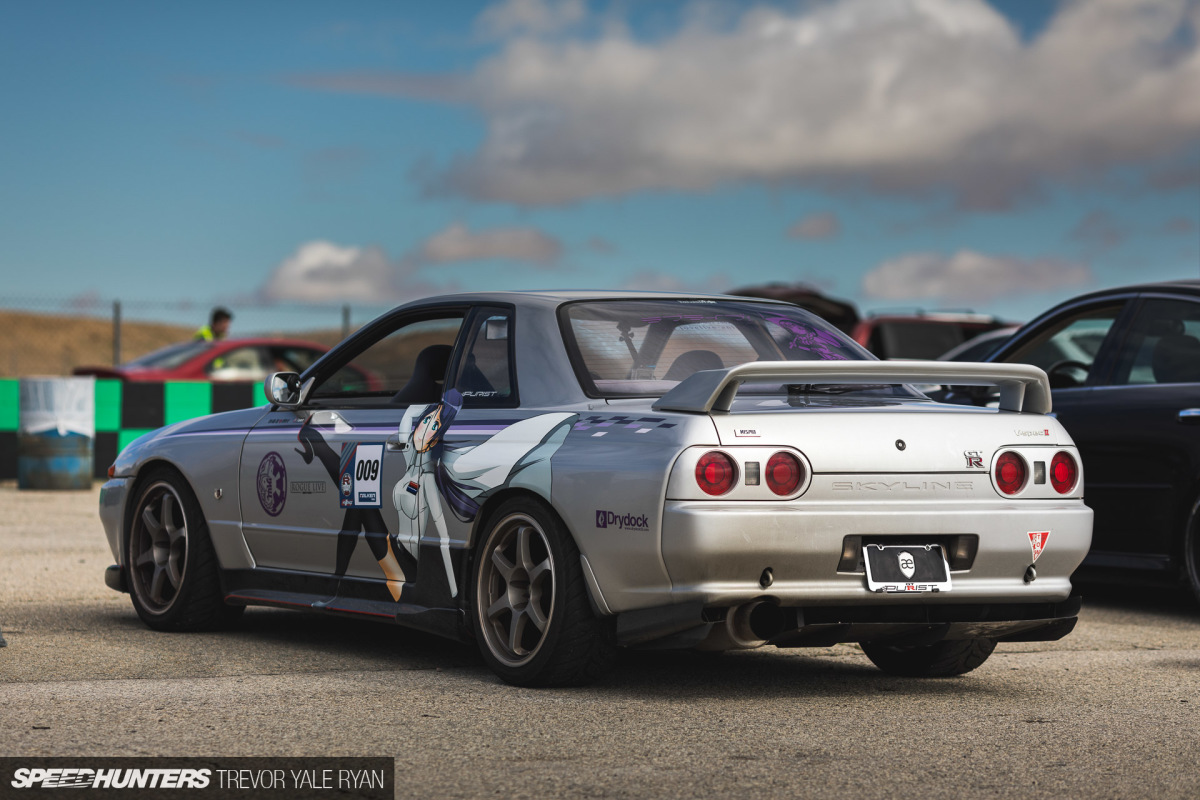 2018-Speedhunters_Itasha-Style-R32-Skyline_Trevor-Ryan-006_3224