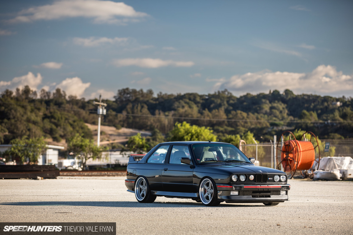 2018-Speedhunters_BMW-E30-M3-Watsonville_Trevor-Ryan-027_0137