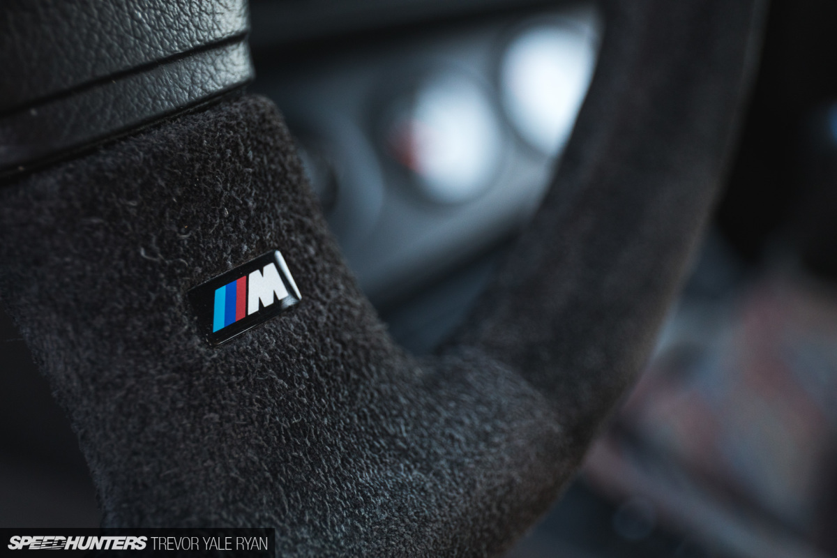 2018-Speedhunters_BMW-E30-M3-Watsonville_Trevor-Ryan-046_0246