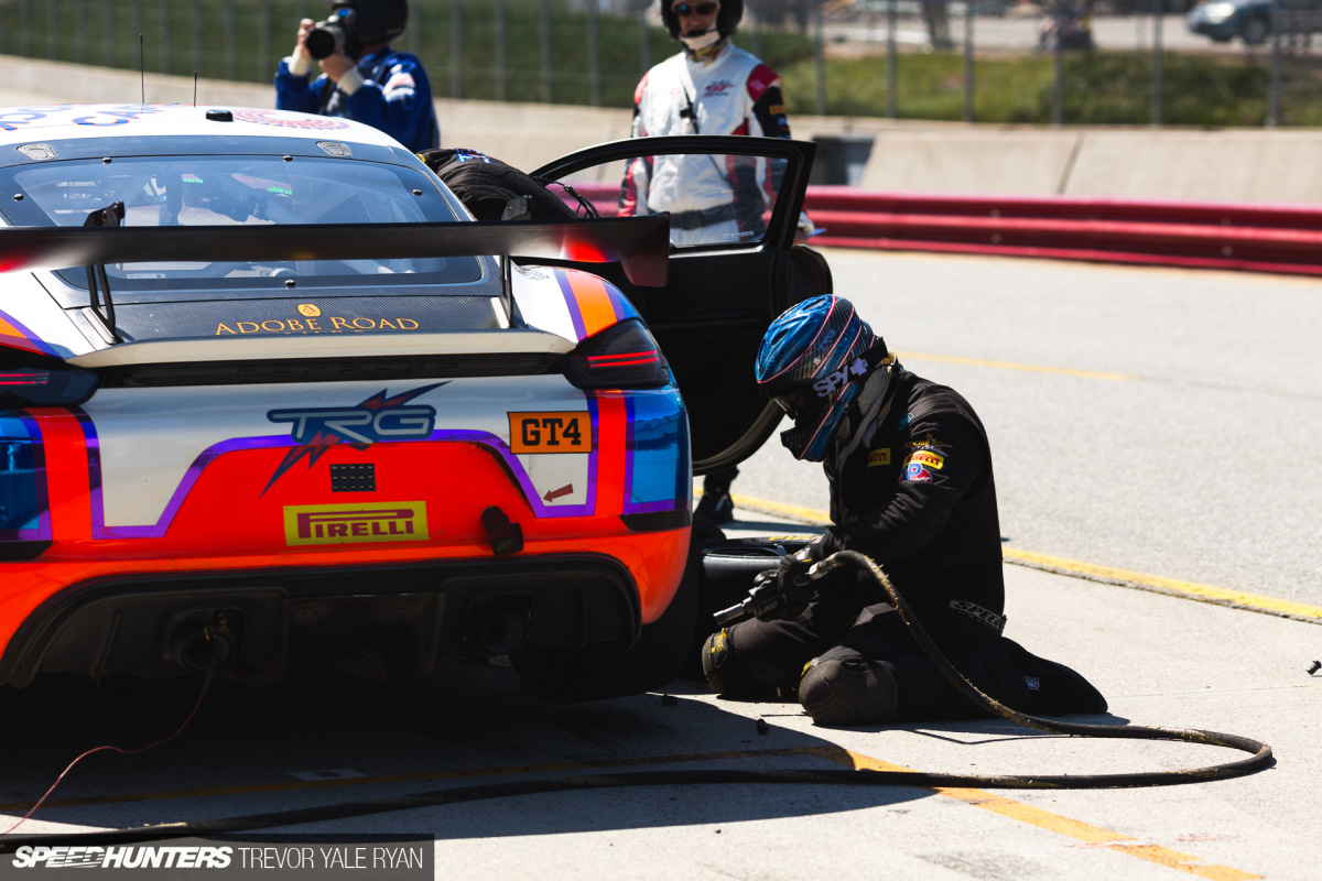 2019-California-8-Hour-Pit-Stops_Trevor-Ryan-Speedhunters_100_3315