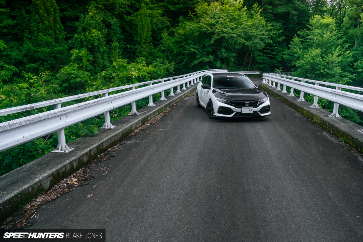 Spoon-FK7-Civic-blakejones-speedhunters--15