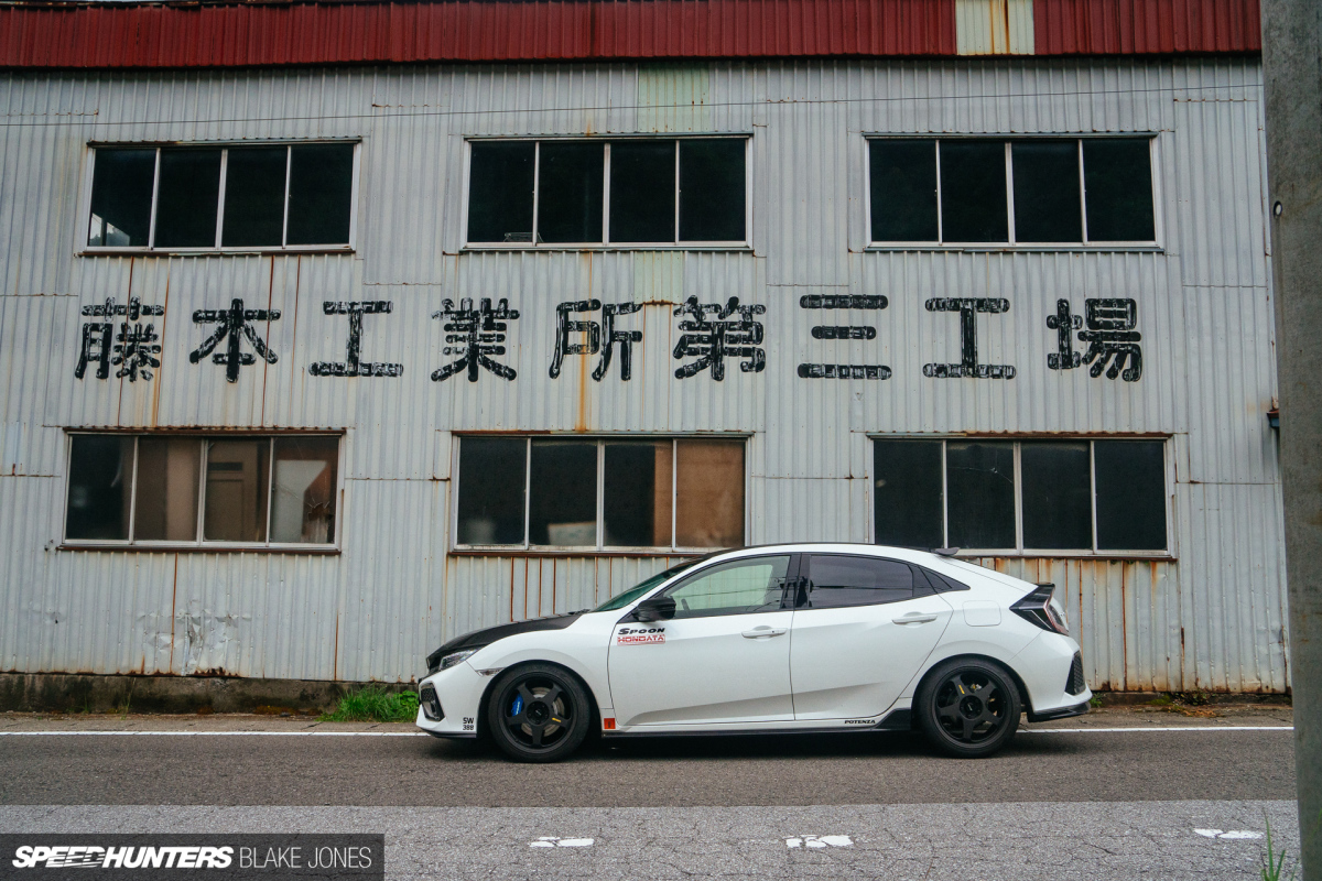 Spoon-FK7-Civic-blakejones-speedhunters--9