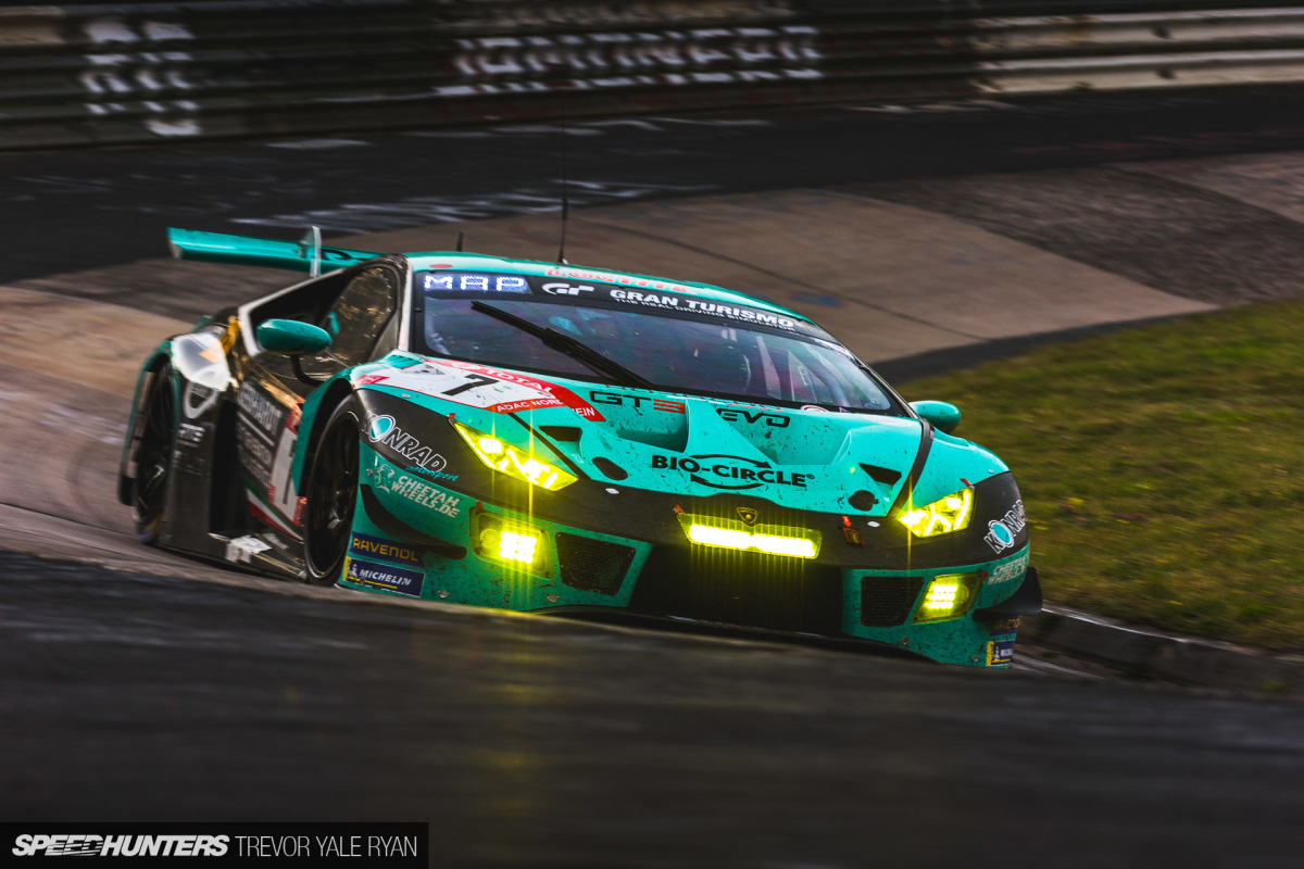 2019-Nurburgring-24-Hour-How-To-Shoot_Trevor-Ryan-Speedhunters_002_8999