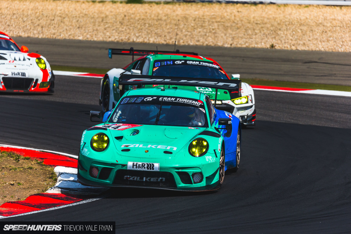 2019-Nurburgring-24-Hour-How-To-Shoot_Trevor-Ryan-Speedhunters_003_8274