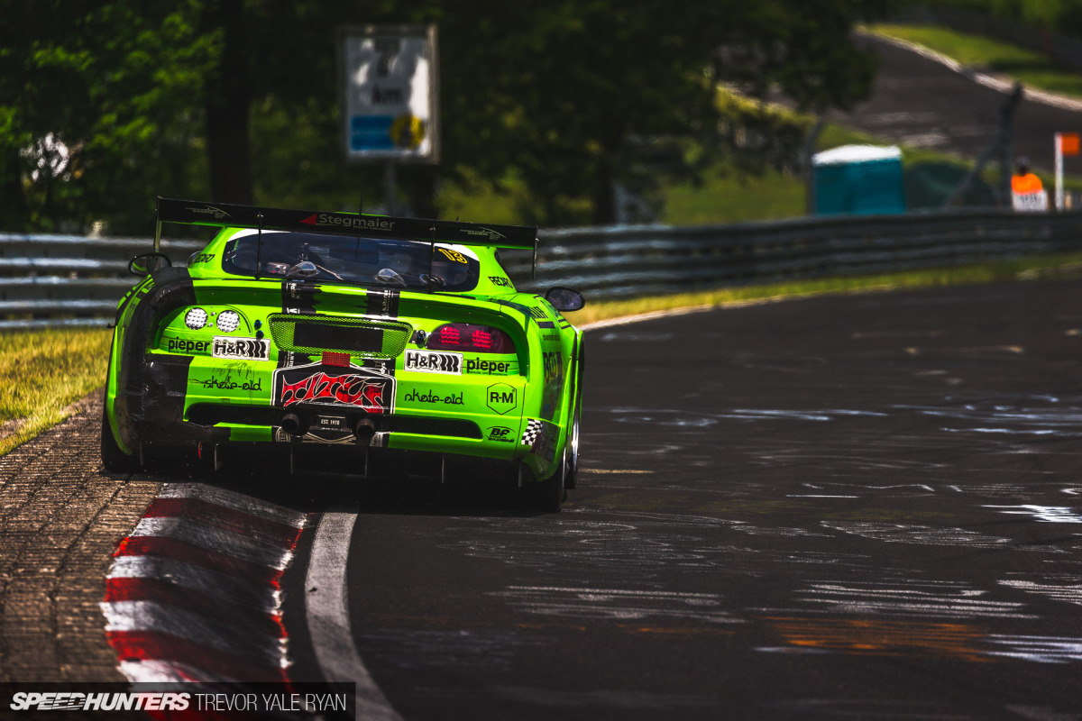 2019-Nurburgring-24-Hour-How-To-Shoot_Trevor-Ryan-Speedhunters_034_1488