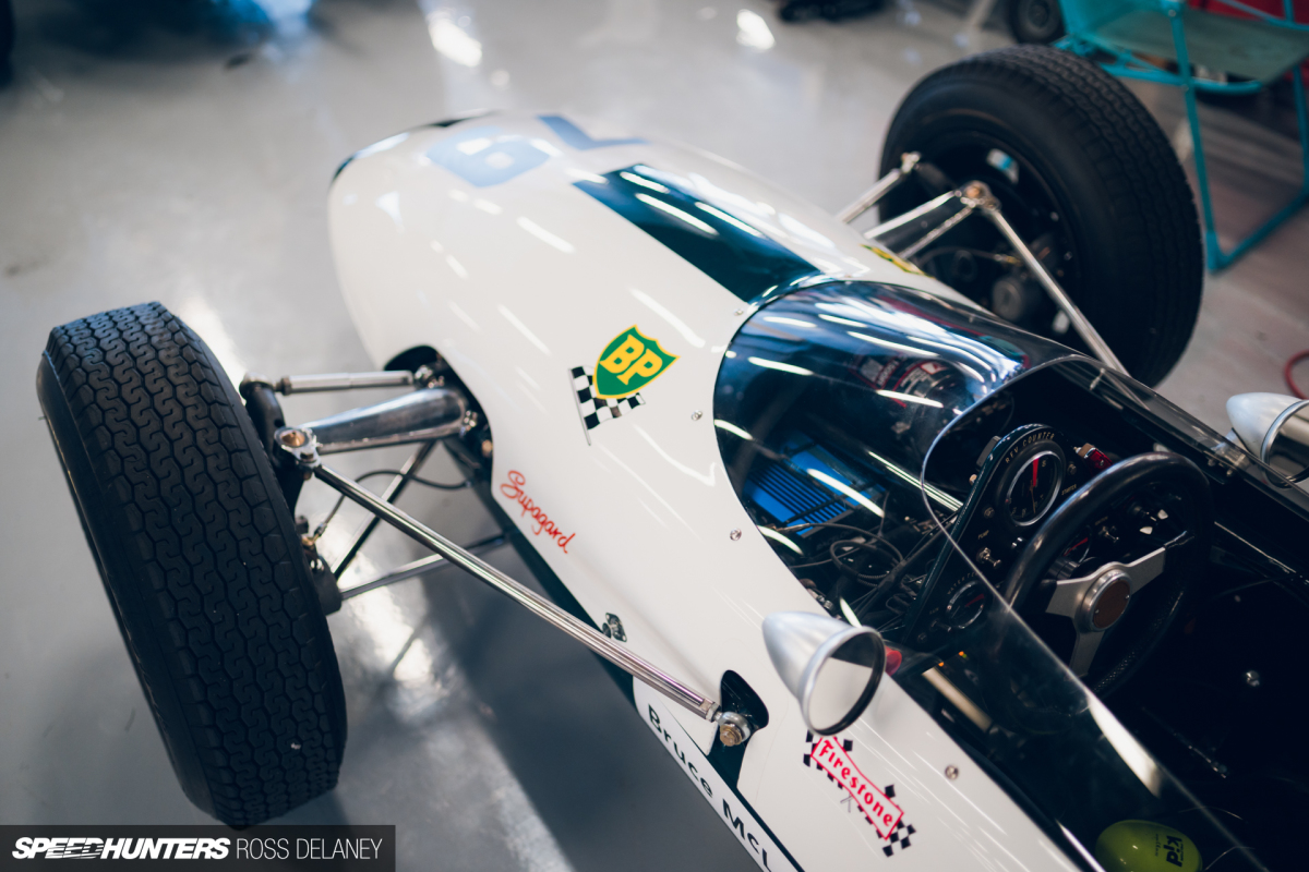 RDM19_SilverstoneClassic_Speedhunters-27