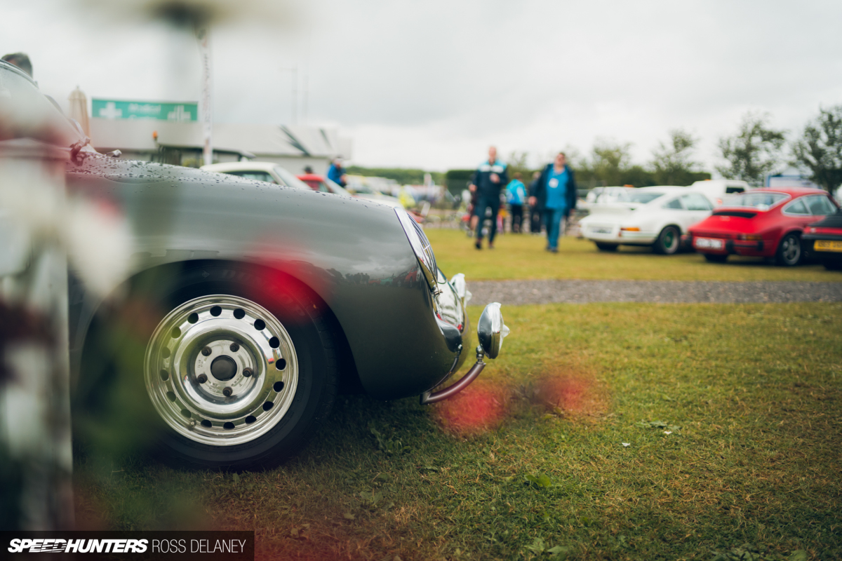 RDM19_SilverstoneClassic_Speedhunters-49