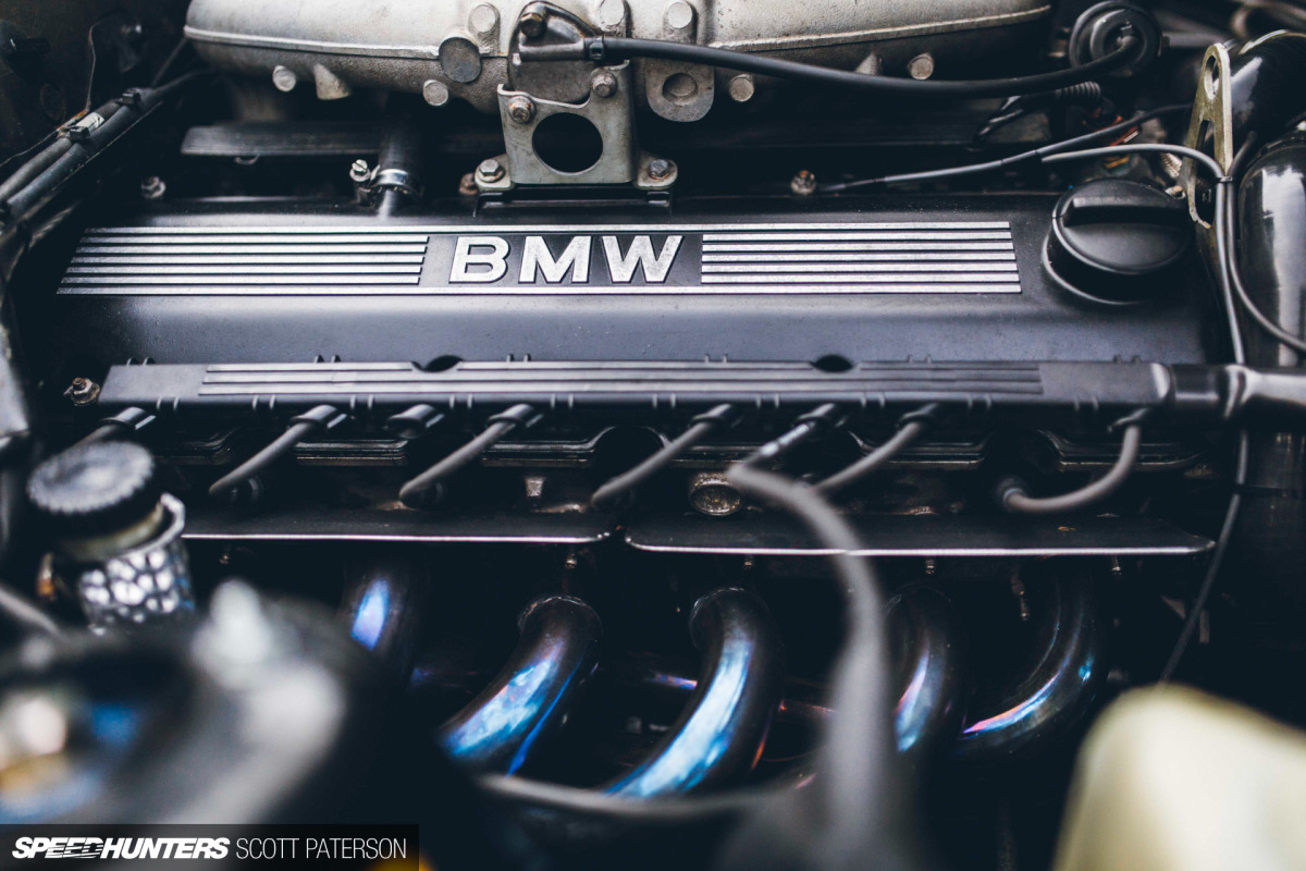Speedhunters_BMW_E30_320_Scott_Paterson21