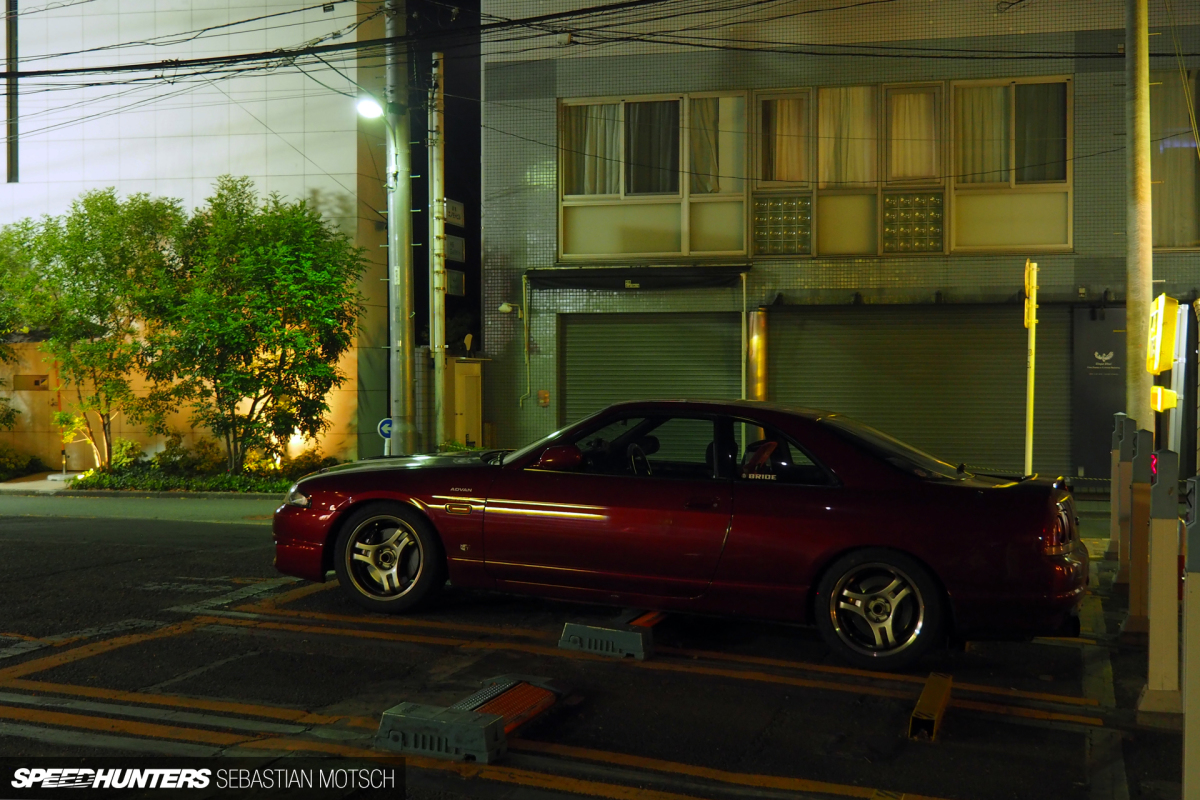 Nissan Skyline GT-R33 in Tokyo Japan by Sebastian Motsch