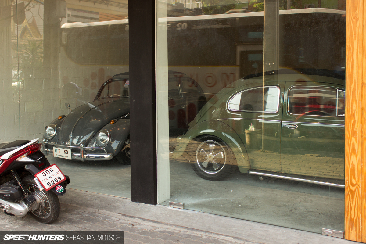 Volkswagen Beetles in Bangkok Thailand by Sebastian Motsch 03