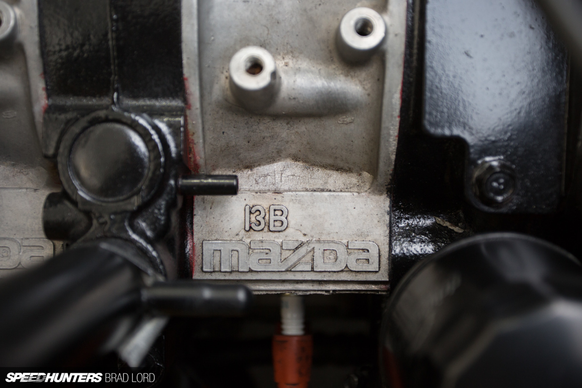 Speedhunters_Brad_Lord_Mad_Mike_RX-2_7I2A9071