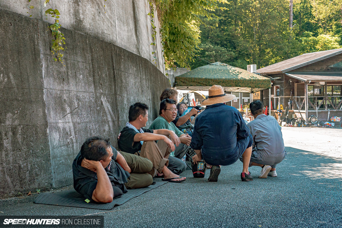 Speedhunters_Slysummit_RonCelestine_Relaxing