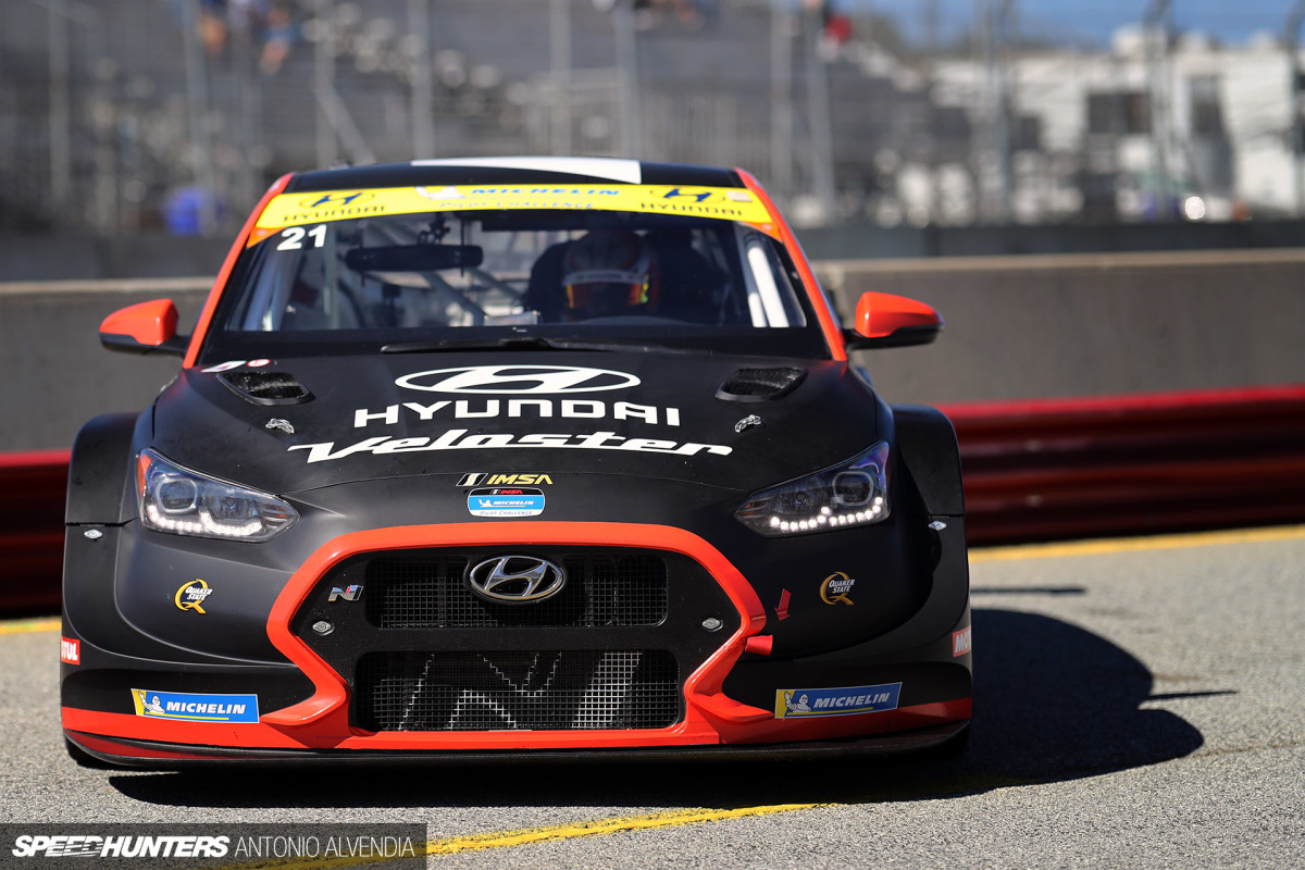 IMSA Laguna Seca Antonio Sureshot 1920wm 1DX22324