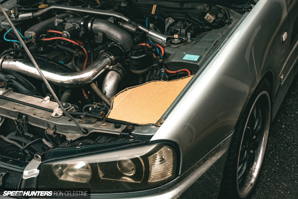 Speedhunters_RonCelestine_ER34_Nissan_Skyline_ProjectRough_CarbonBox_10