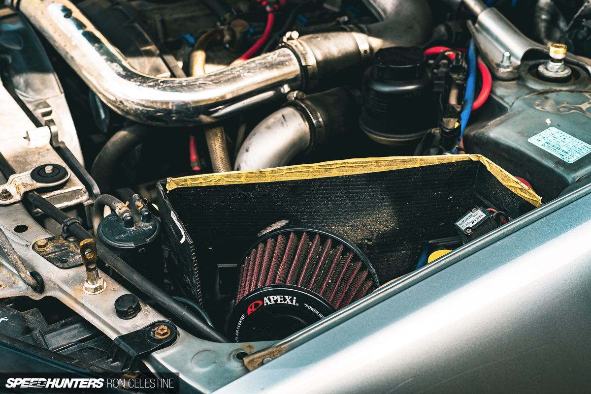 Speedhunters_RonCelestine_ER34_Nissan_Skyline_ProjectRough_CarbonBox_14