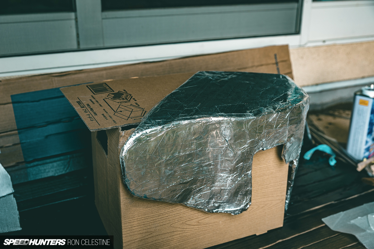 Speedhunters_RonCelestine_ER34_Nissan_Skyline_ProjectRough_CarbonBox_6