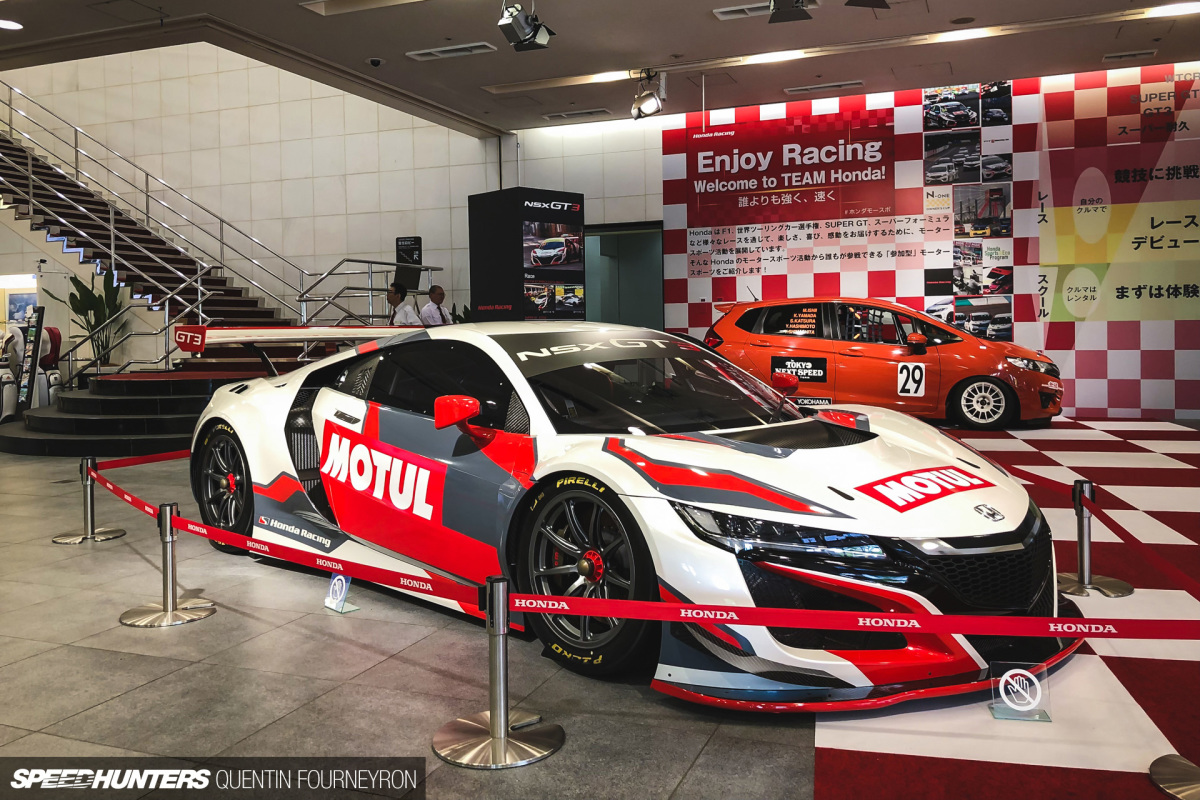 Speedhunters_Quentin_Fourneyron_Honda_Welcome_Plaza_04