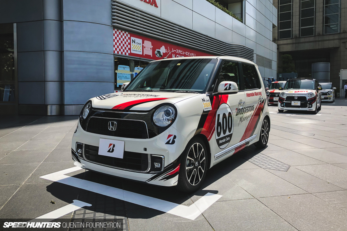 Speedhunters_Quentin_Fourneyron_Honda_Welcome_Plaza_08