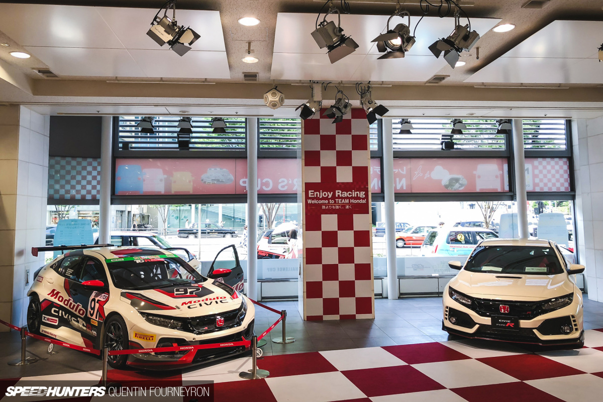 Speedhunters_Quentin_Fourneyron_Honda_Welcome_Plaza_10