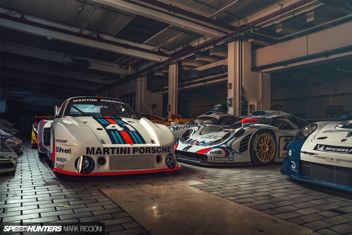 Mark_Riccioni_Speedhunters_Porsche_Storage_Facility_DSC04816-2