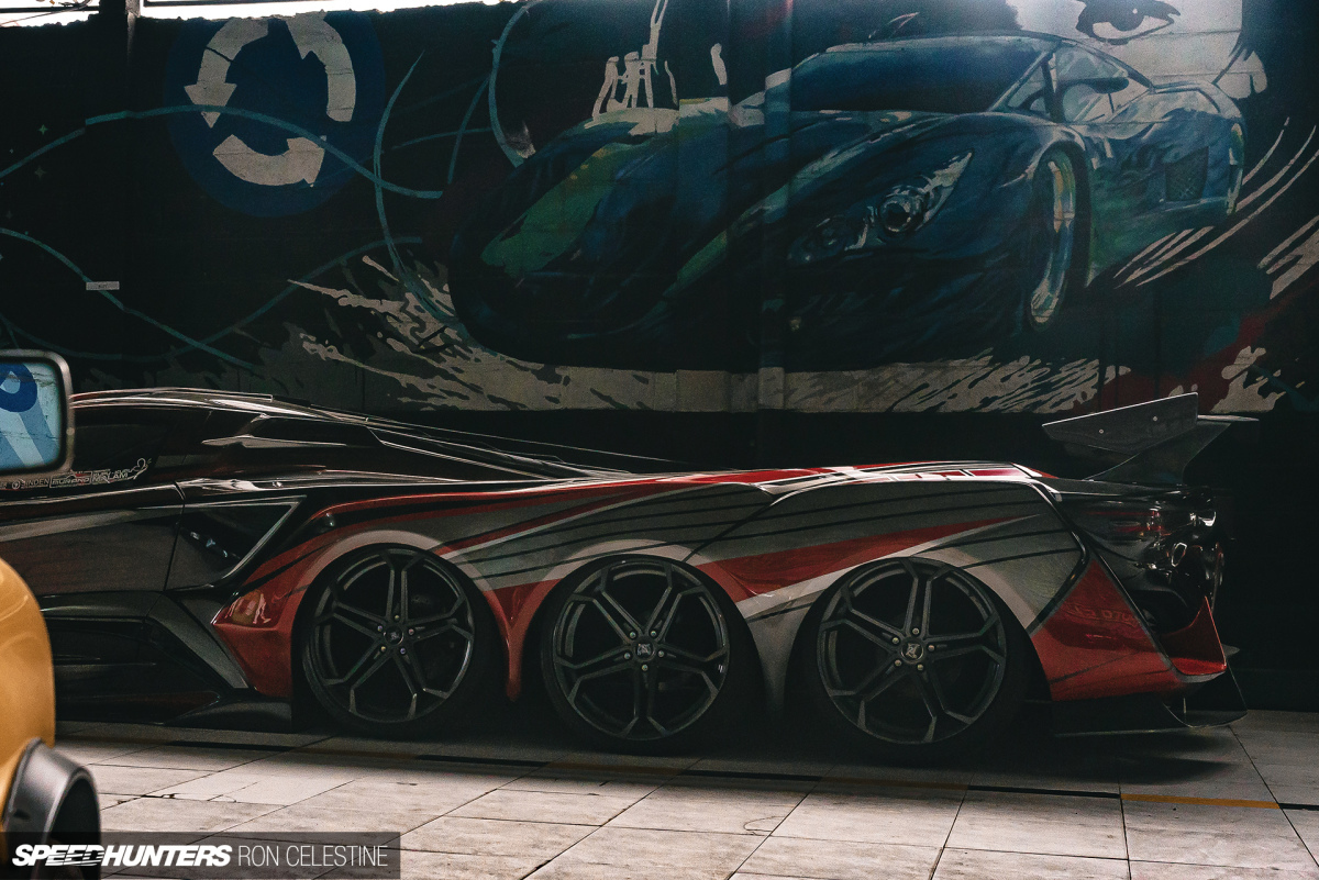Speedhunters_RonCelestine_Kupu_Kupu_Malam_8Wheel_2