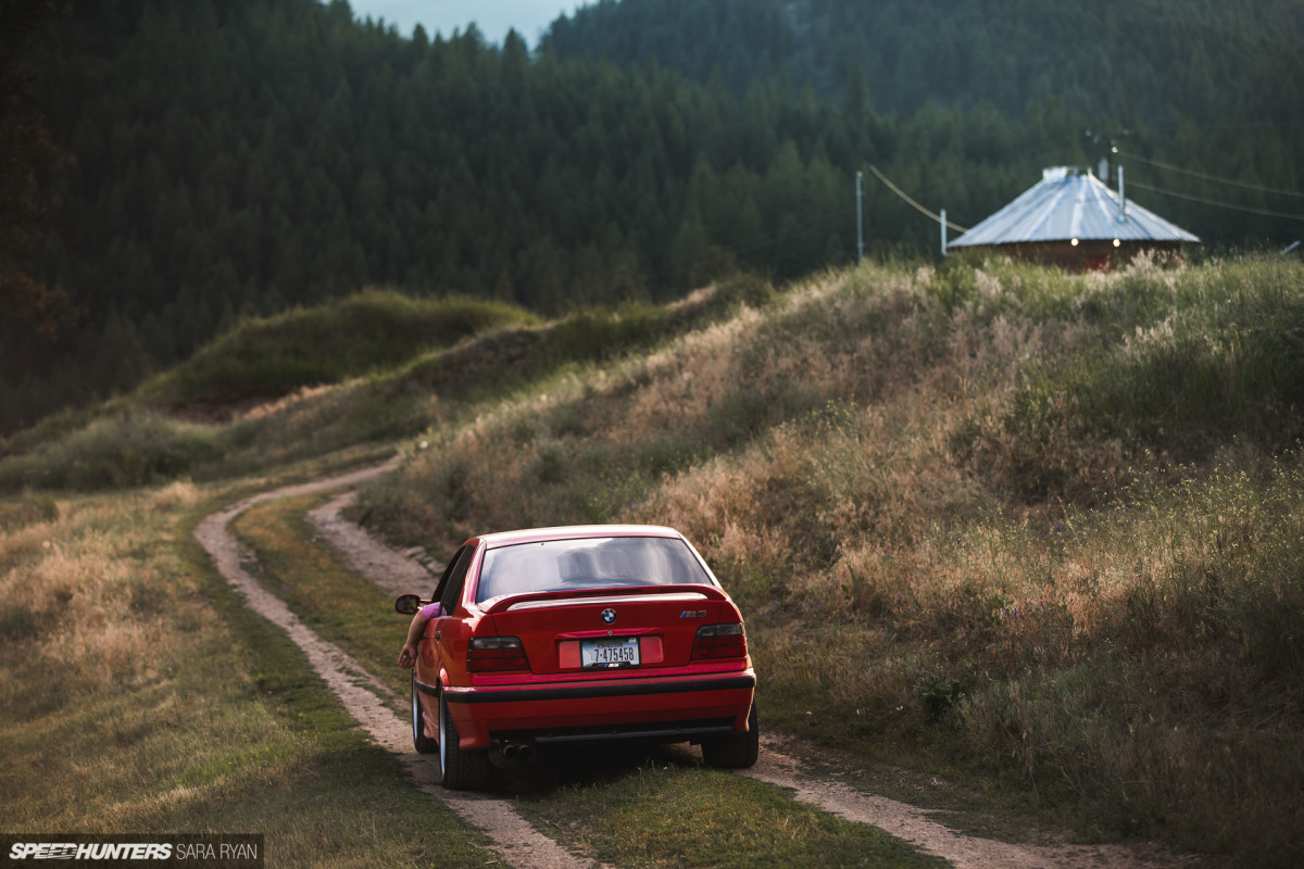2019-Project-345-BMW-E36-M3-3-Series-Sedan_Trevor-Ryan-Speedhunters_030_0135