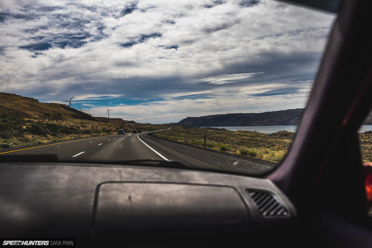 2019-Project-345-BMW-E36-M3-3-Series-Sedan_Trevor-Ryan-Speedhunters_046_0511