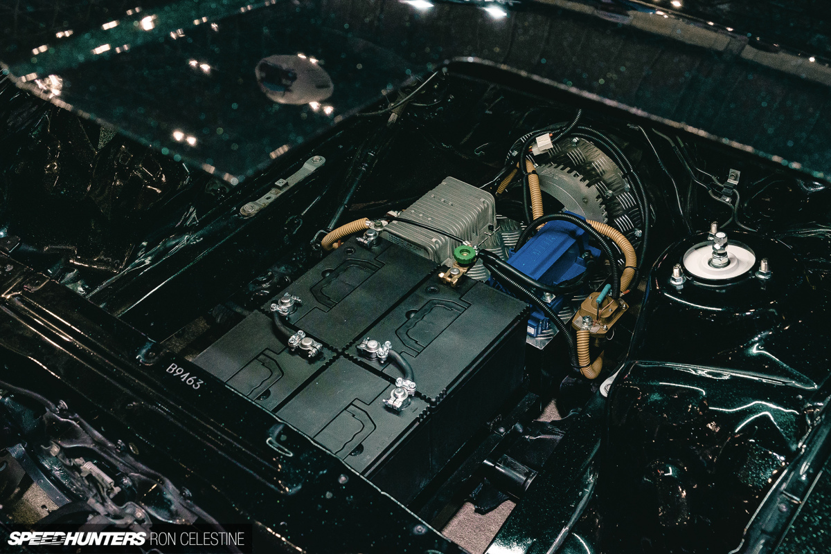 Speedhunters_Ron_Celestine_Tokyo_Auto_Salon_A70_EV