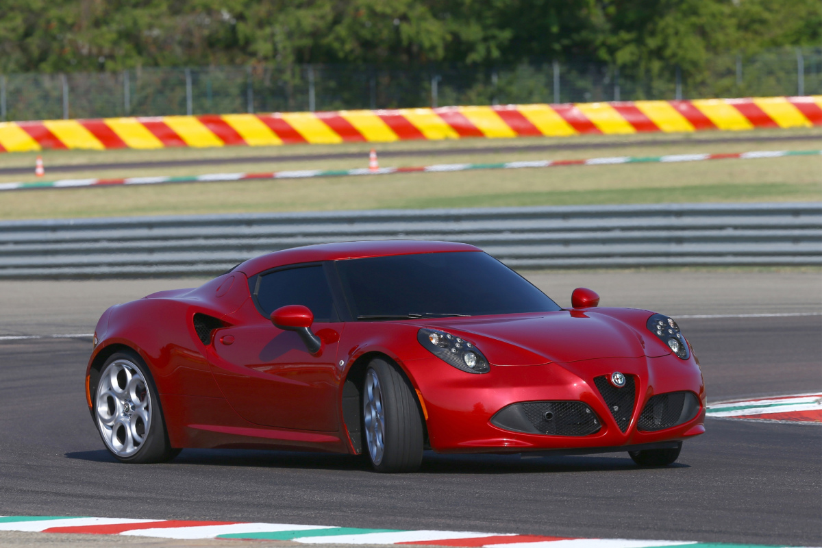 Alfa_Romeo_4C