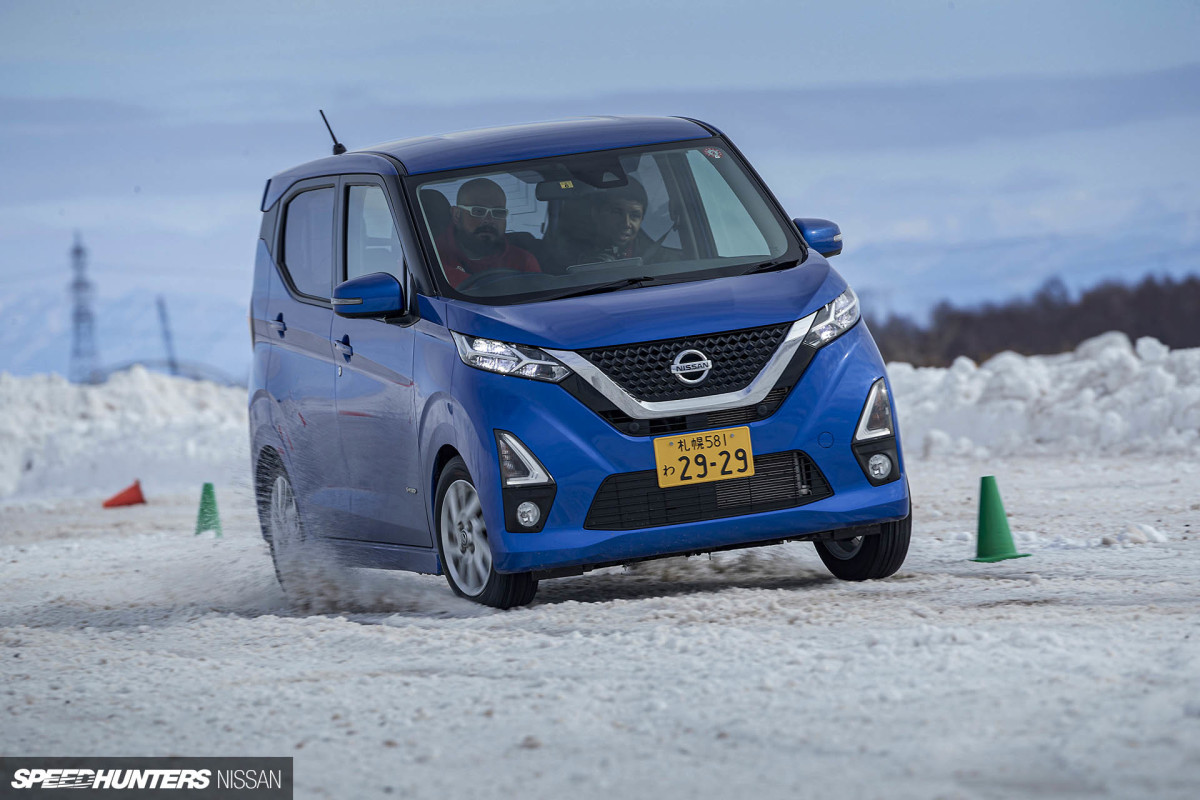 nissan_snow_drive_dino_dalle_carbonare_17