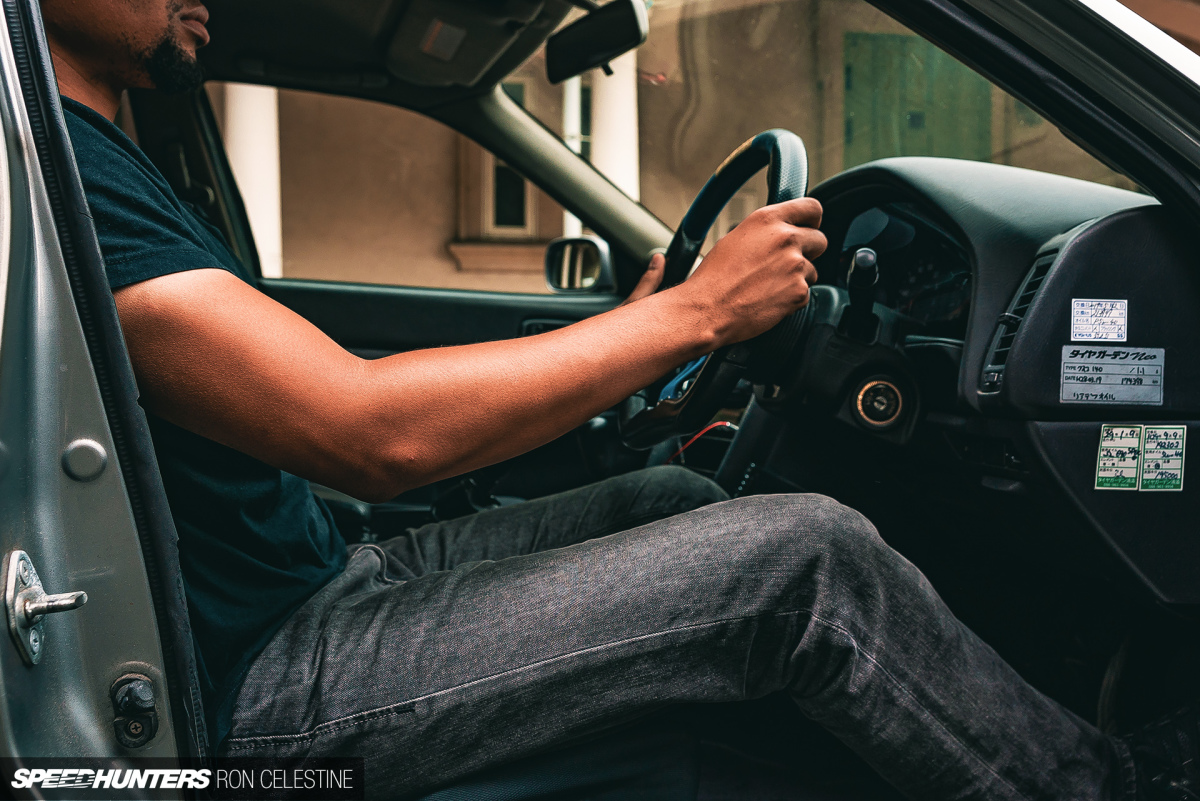 Speedhunters_Ron_Celestine_ProjectRough_ER34_Skyline_SteeringWheelAdapter