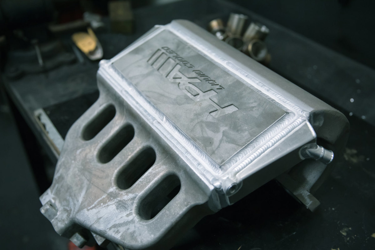 Ved-R32-Build-Pics (26)