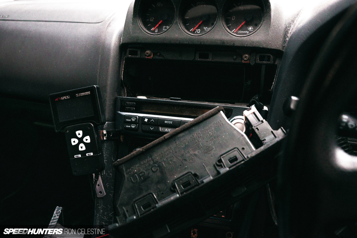 Speedhunters_RonCelestine_ProjectRough_CarbonFiber_Defi_19