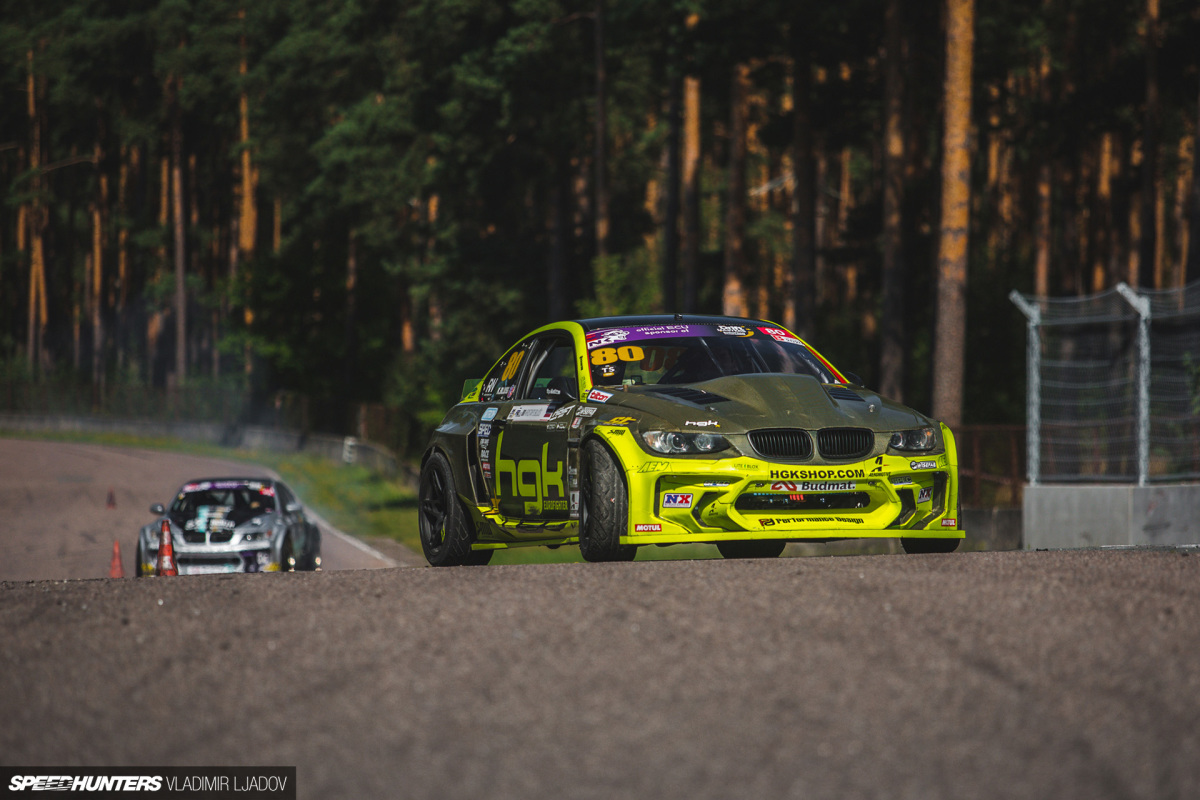 hgk-bmw-eurofighter-bluss-deane-joensuu-by-wheelsbywovka-2