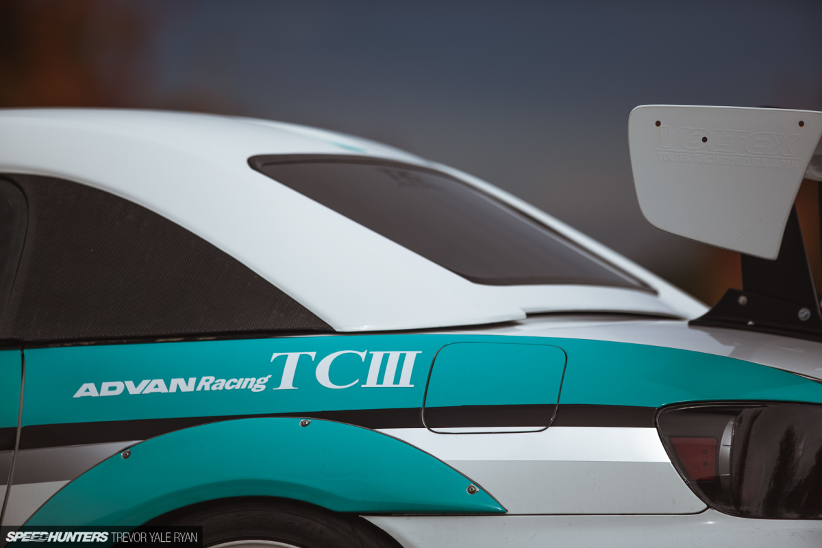 2020-Rainbow-S2000-The-Drivers-Edge_Trevor-Ryan-Speedhunters_016_2524