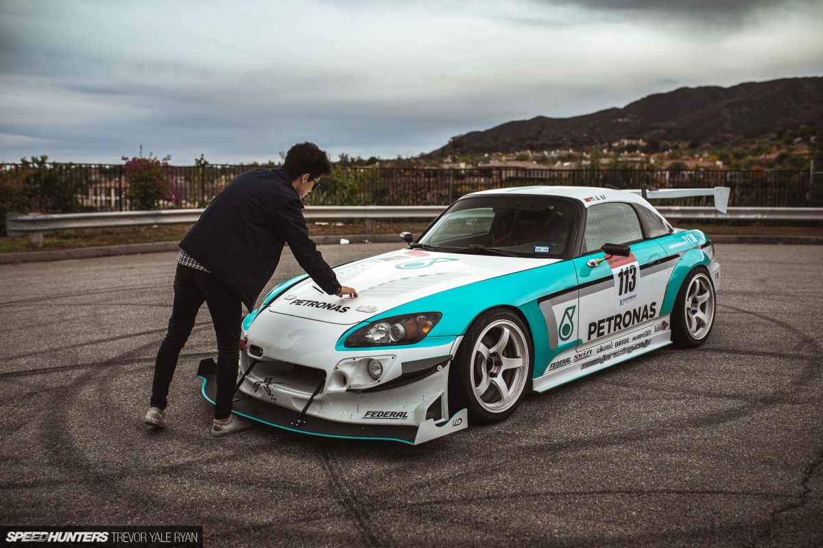 2020-Rainbow-S2000-The-Drivers-Edge_Trevor-Ryan-Speedhunters_018_2330