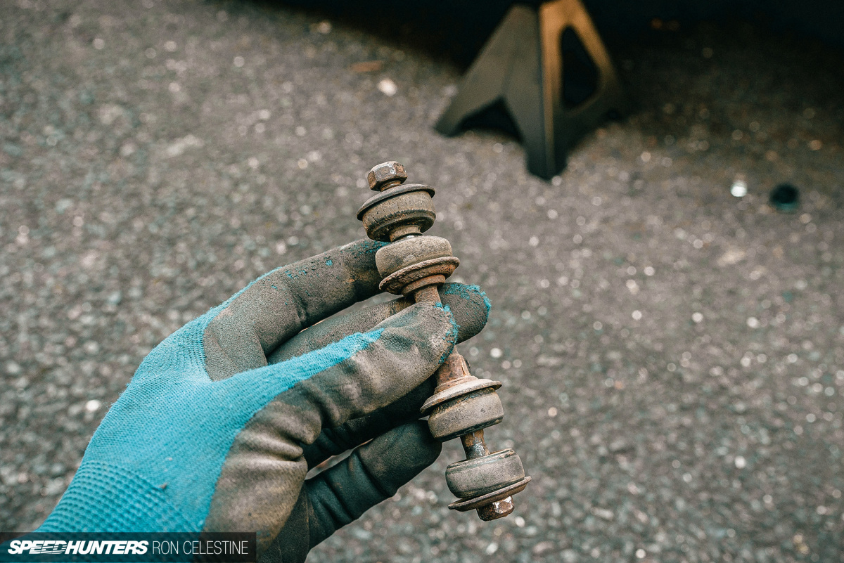 Speedhunters_Ron_Celestine_ProjectRough_ER34_Skyline_Endlinks