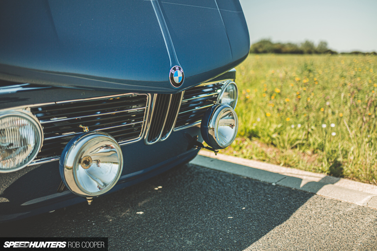 Garage WRB_1971 BMW 2002-43