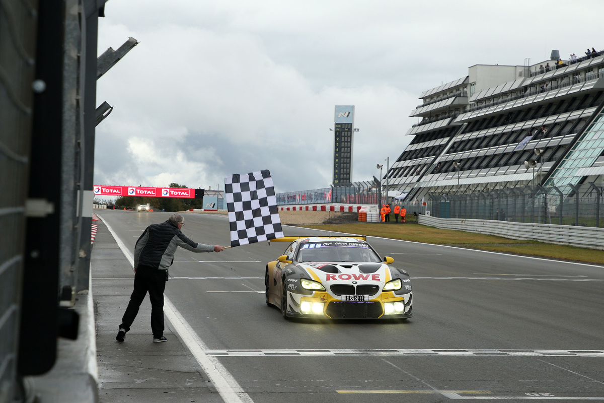 P90401770_highRes_nuerburgring-ger-27t