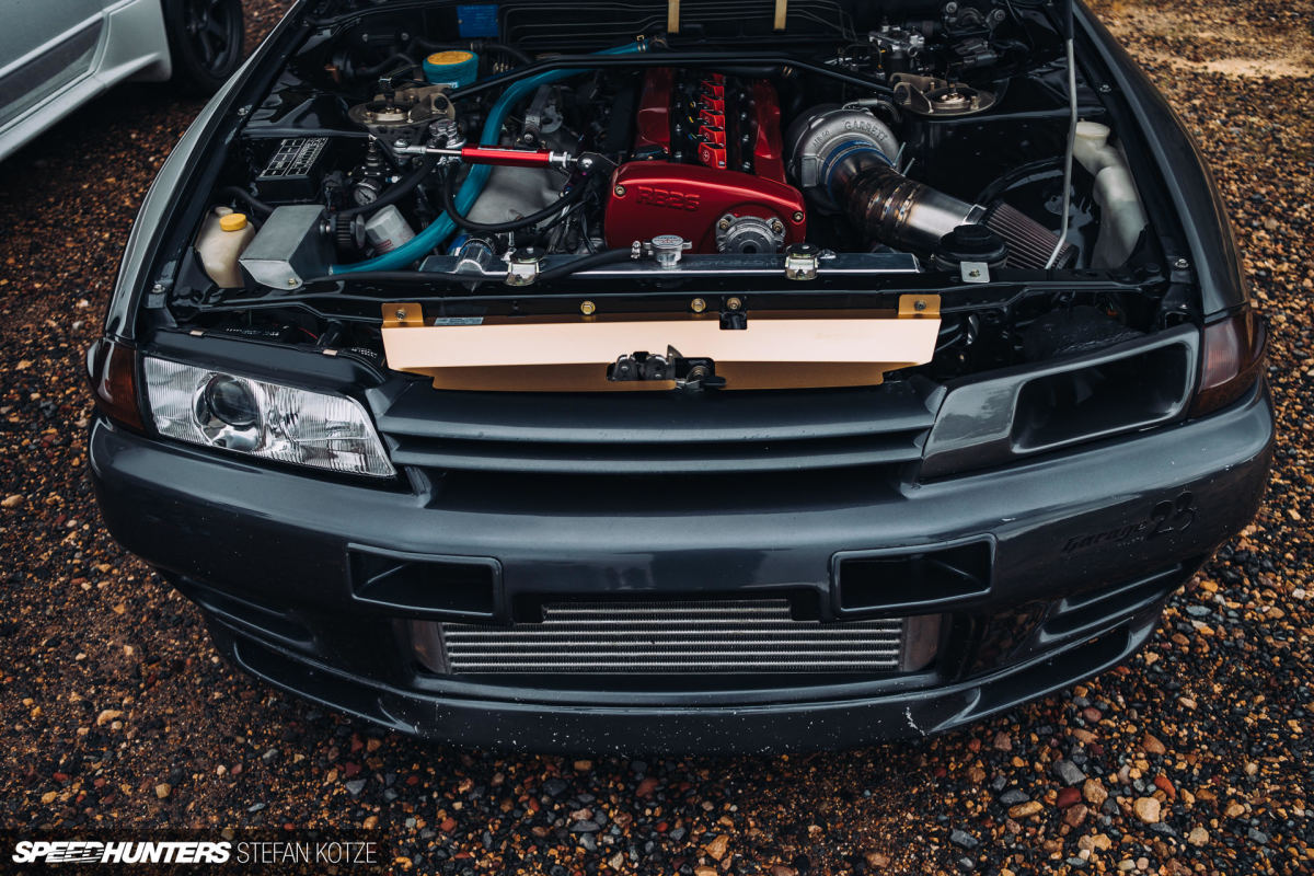 stefan-kotze-speedhunters-nissan-skyline-r32-brothers (110)
