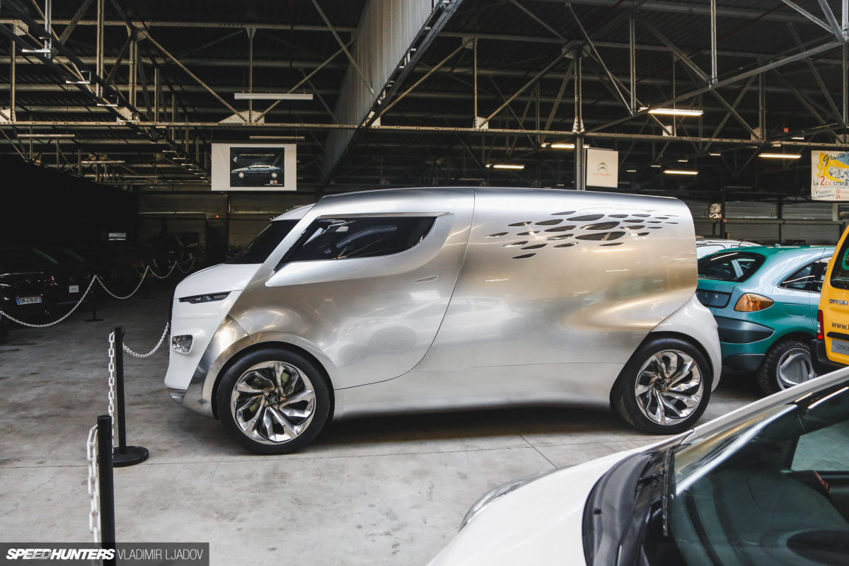 citroen-museum-consenvatory-by-wheelsbywovka-54